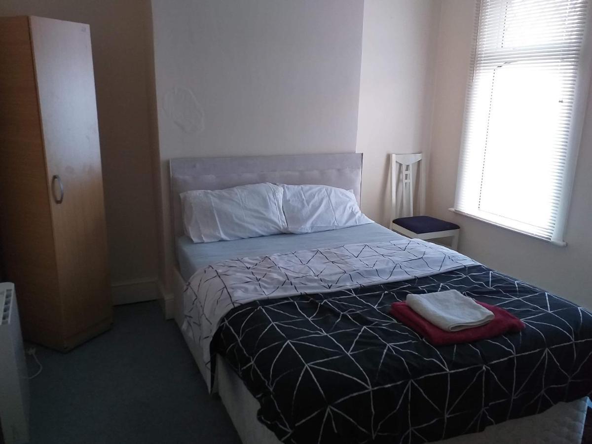 לינה וארוחת בוקר גילינגהאם Priestfield House Medway מראה חיצוני תמונה